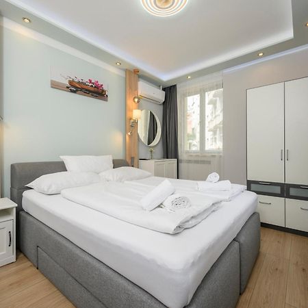 Palais Palffy Apartments Vienna Viena Exterior foto