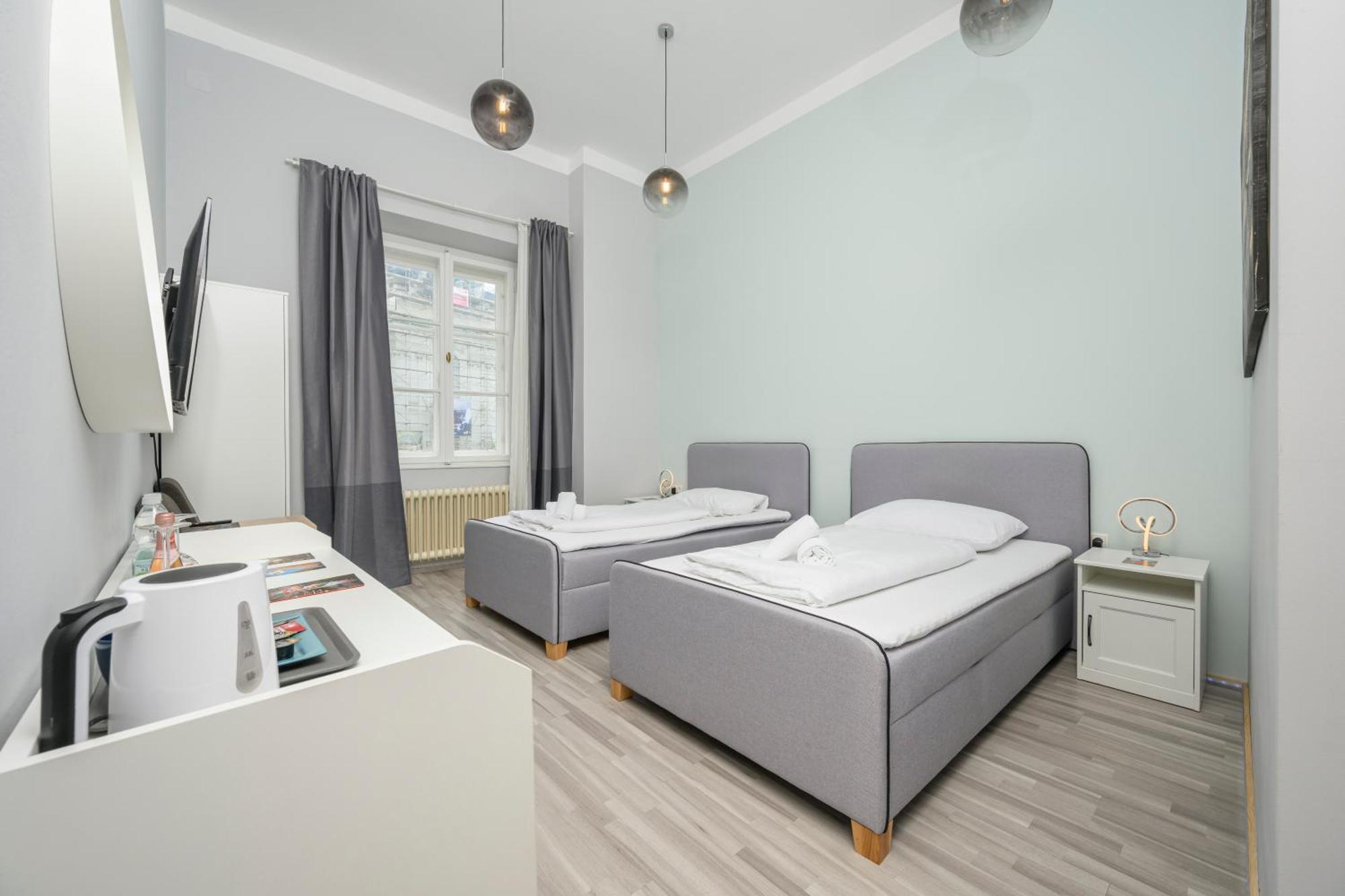 Palais Palffy Apartments Vienna Viena Exterior foto