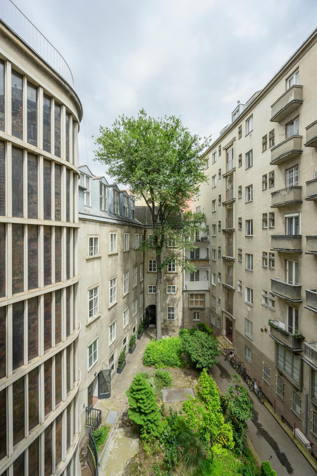 Palais Palffy Apartments Vienna Viena Exterior foto